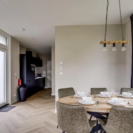 55 I 6 Persoons In Zennewijnen