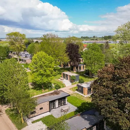 Vakantiehuis 55 I 6 Persoons Op De Betuwe
